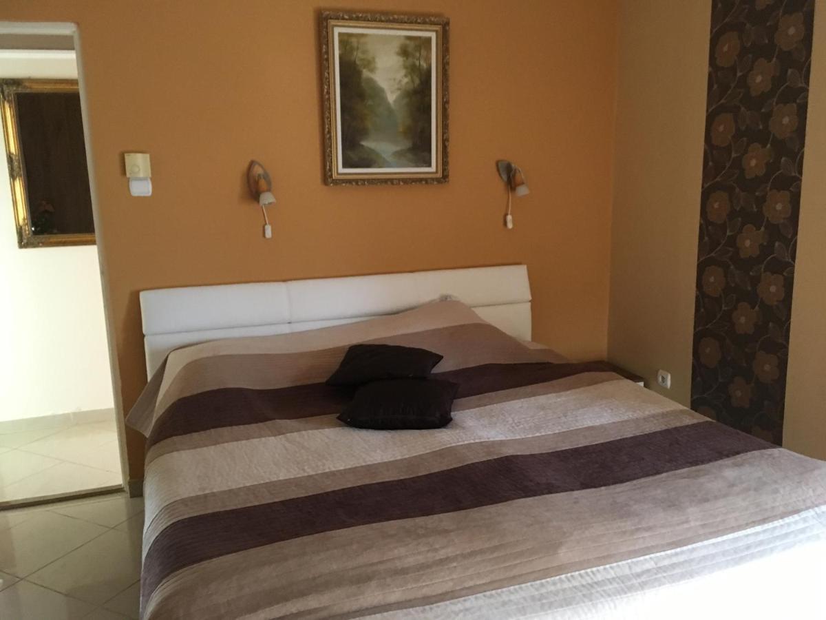 Gruber Apartman Siofok Luaran gambar