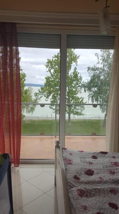 Gruber Apartman Siofok Luaran gambar